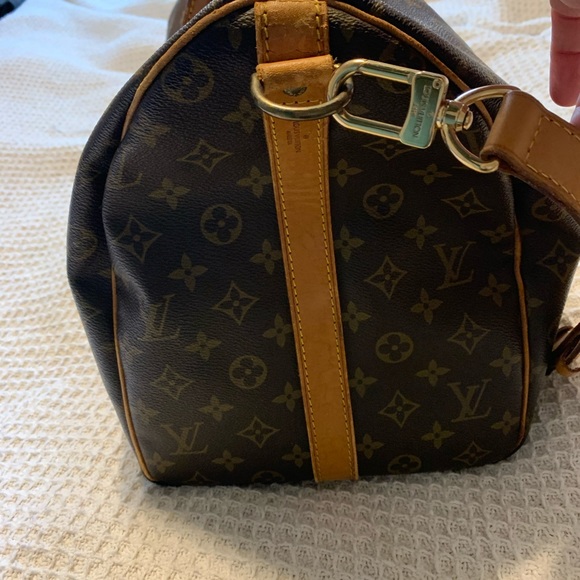 Authentic Louis Vuitton Keepall 50 Bandouliere - Picture 11 of 16